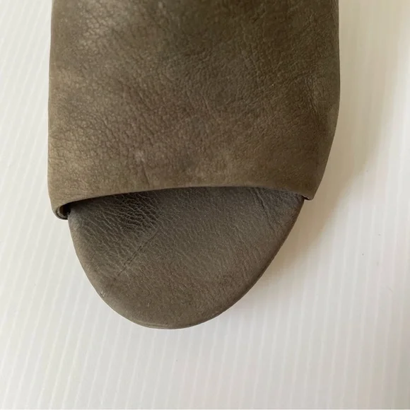 Eileen Fisher Iris Women’s Size 9 Gray Pewter Suede Open Toe Sandals Comfort - Picture 10 of 13